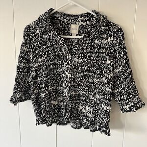 Mauve Smocked Button Up Top Black/White Abstract Size Medium Business Casual
